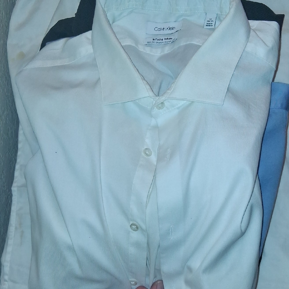 Calvin Klein White Dress Shirt Timeless Elegance
